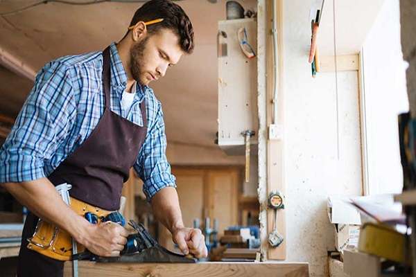 درآمد شغل نجاری